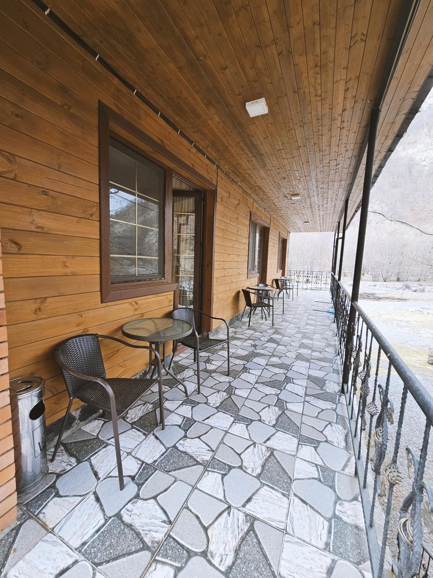 Готель Tourist Complex Khomi Ch'argali Екстер'єр фото