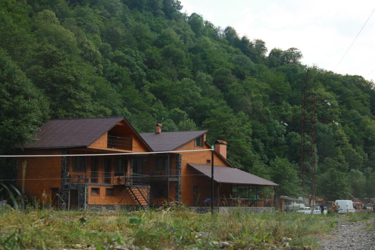 Готель Tourist Complex Khomi Ch'argali Екстер'єр фото